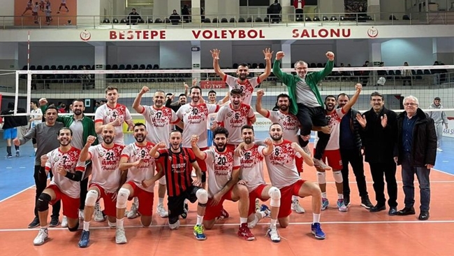 EFELER ADINI PLAY-OFF'A YAZDIRDI