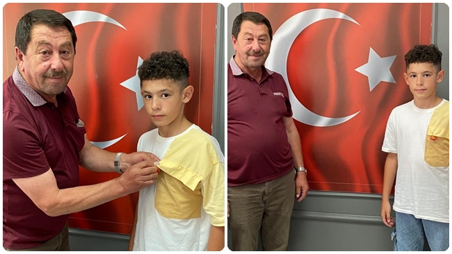 ÅžAMPÄ°YONU  ALTINLA Ã–DÃœLLENDÄ°RDÄ°