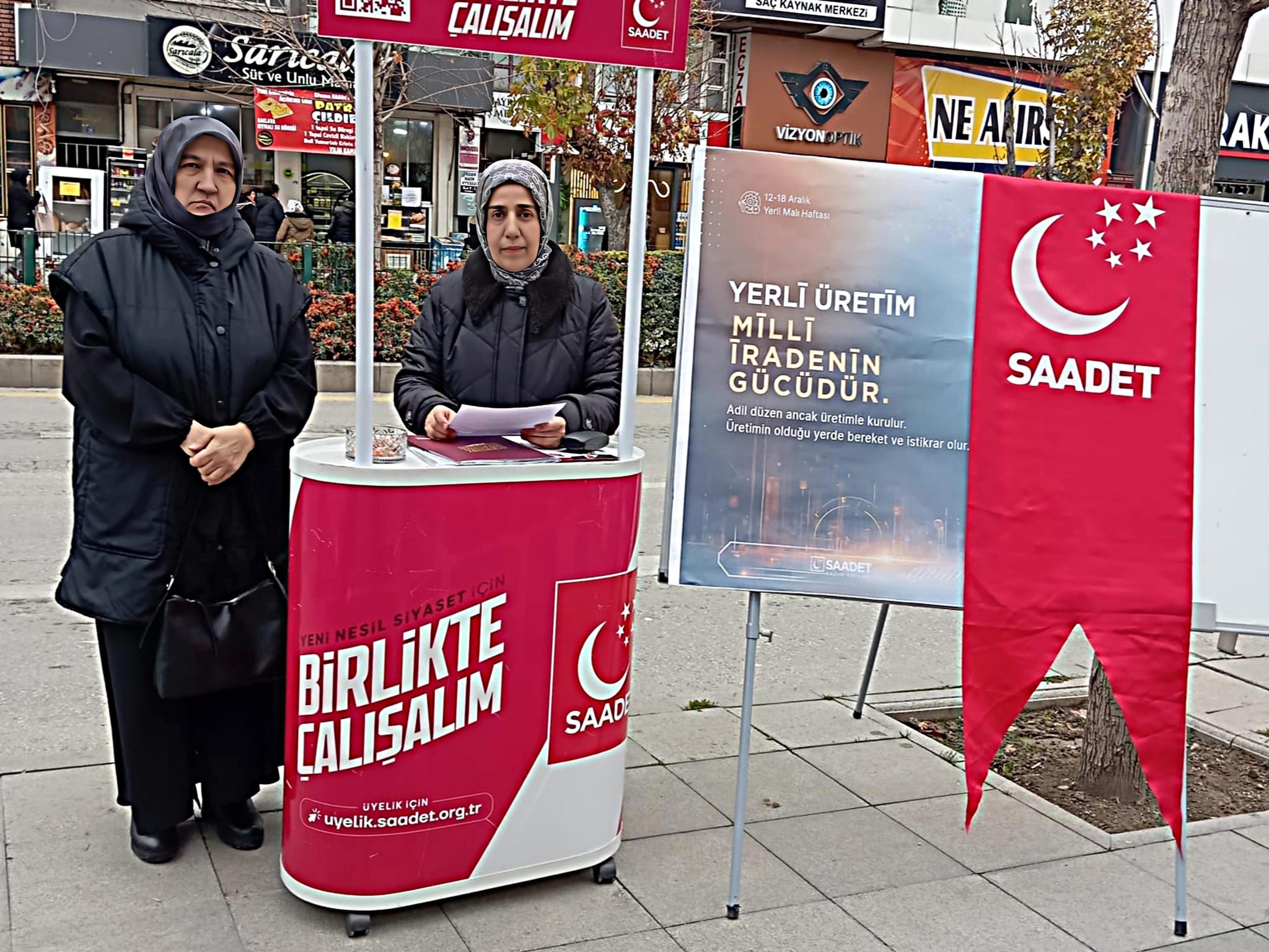 SAADET’Lİ KADINLARDAN “YERLİ  MALI” FARKINDALIK ETKİNLİĞİ!