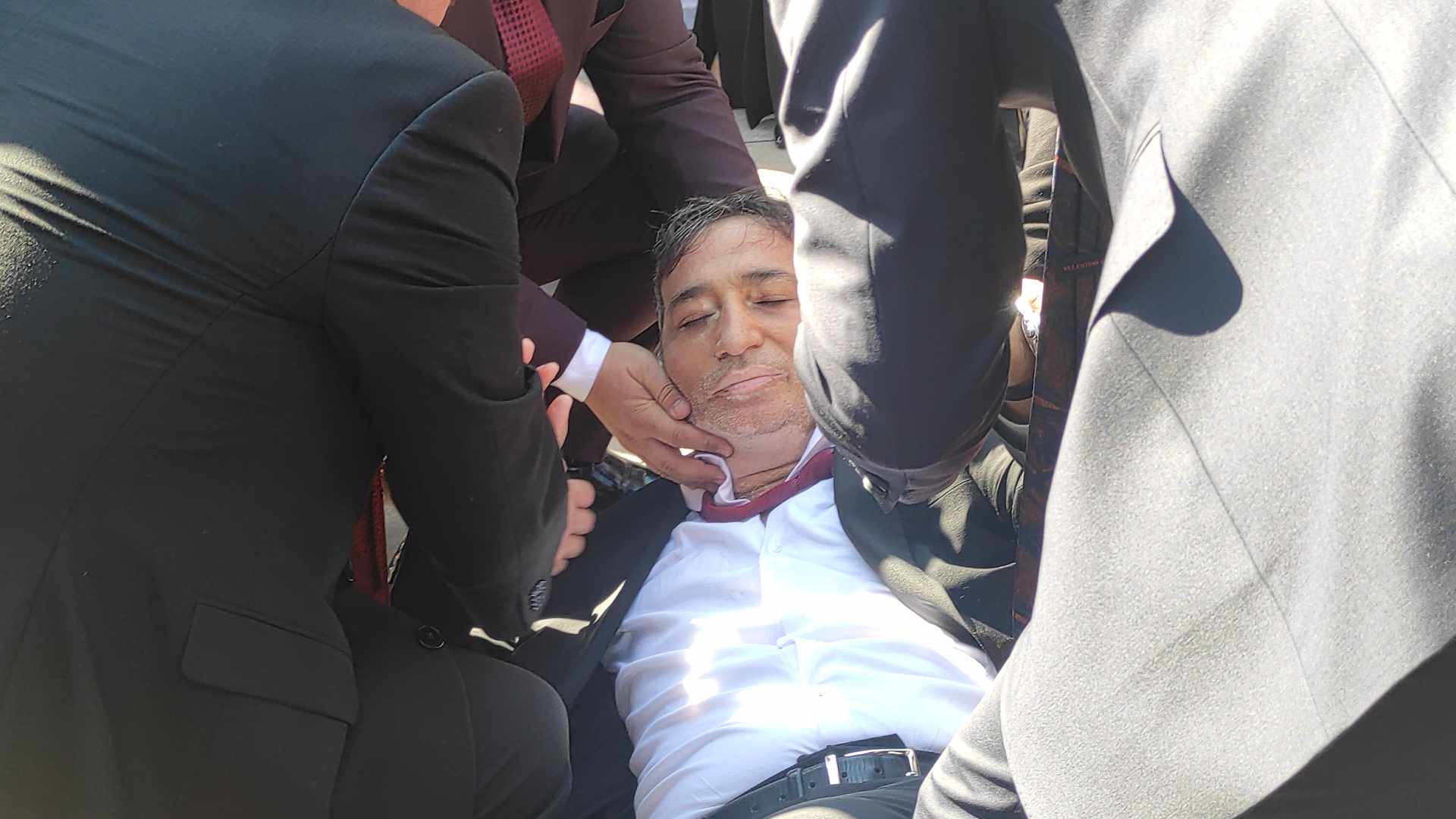 BARO BAÅžKANI TÃ–RENDE BAYILDI