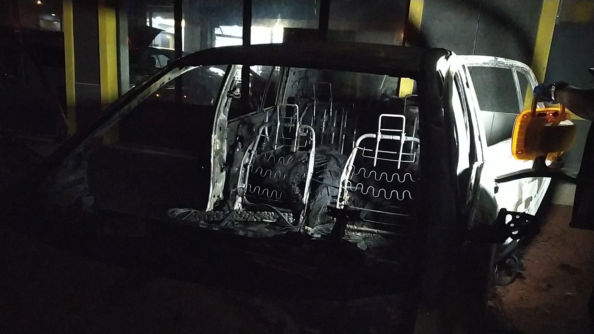 KUNDAKLANAN ARAÃ‡ KÃœLE DÃ–NDÃœ