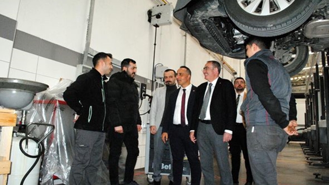 Ã‡Ã–PHÃœSEYÄ°NOÄžLU, OTOMOTÄ°V  SEKTÃ–RÃœNÃœN NABZINI Ã–LÃ‡TÃœ