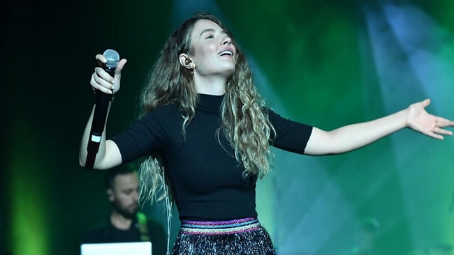 IRMAK ARICI SEVENLERÄ° Ä°LE BULUÅžUYOR