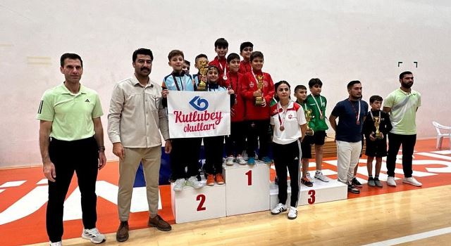 KÜÇÜKLER FERDİ TAKIM MASA TENİSİ BÖLGE MÜSABAKALARI DEVAM EDİYOR.