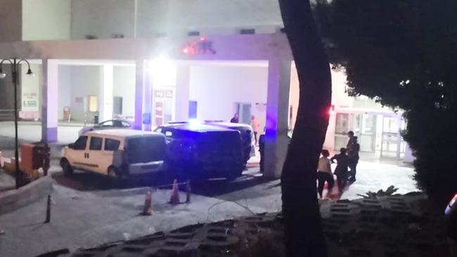 DÃœÄžÃœNDE BIÃ‡AKLI KAVGA!