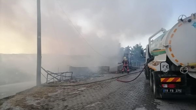 Ä°SKÄ°LÄ°Pâ€™TE KÃ–Y YANGINI!