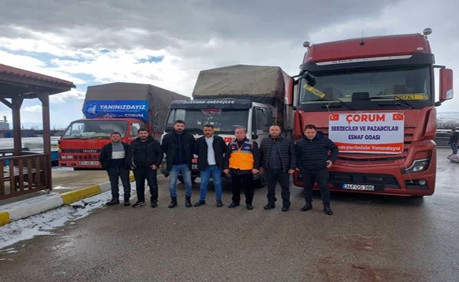 PAZARCILAR DEPREMZEDELERE  YARDIM Ä°Ã‡Ä°N SEFERBER OLDU