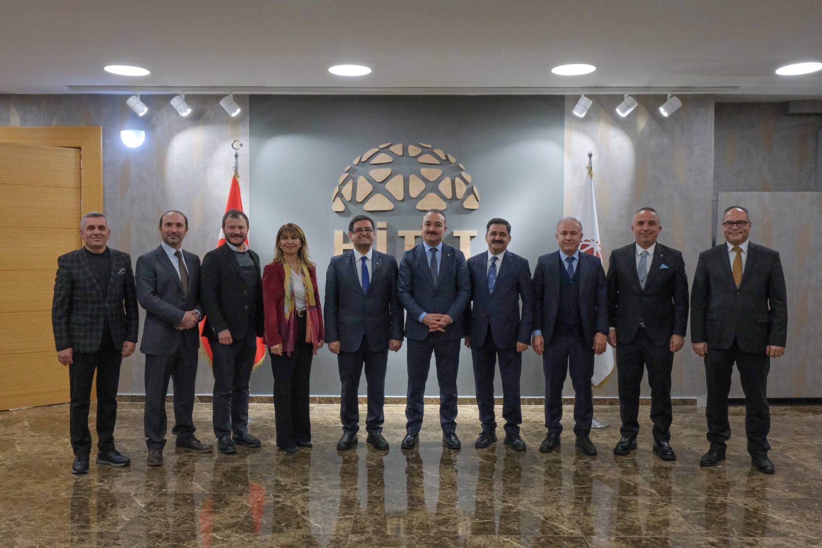 TSO ODA YÖNETİMİNE ADAY OLAN ÇORUM'DA DEĞİŞİM EKİBİ REKTÖRÜ ZİYARET ETTİ