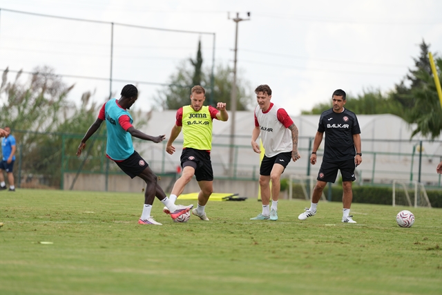 ARCA ÇORUM FK, ANTALYA KAMPINDA ÇALIŞMALARINI SÜRDÜRÜYOR