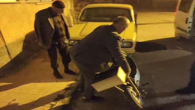 Ã‡ALDIKLARI MOTOSÄ°KLETÄ° BIRAKIP KAÃ‡TILAR