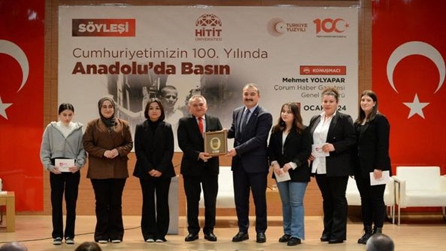 YOLYAPAR Ã–ÄžRENCÄ°LERLE BULUÅžTU