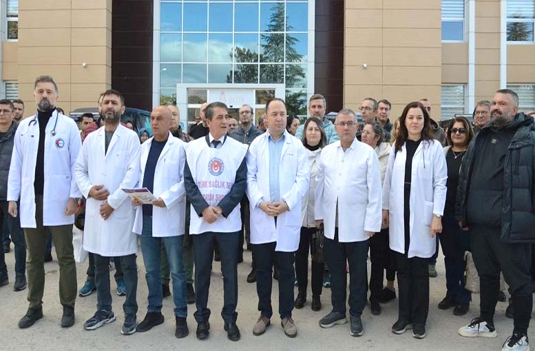 AÄ°LE HEKÄ°MLERÄ° 3 GÃœN Ä°Åž BIRAKTI!