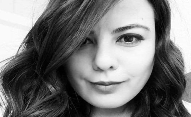 Ã‡ORUMLU ZELÄ°HA Ã–ÄžRETMEN  DEPREMDE HAYATINI KAYBETTÄ°