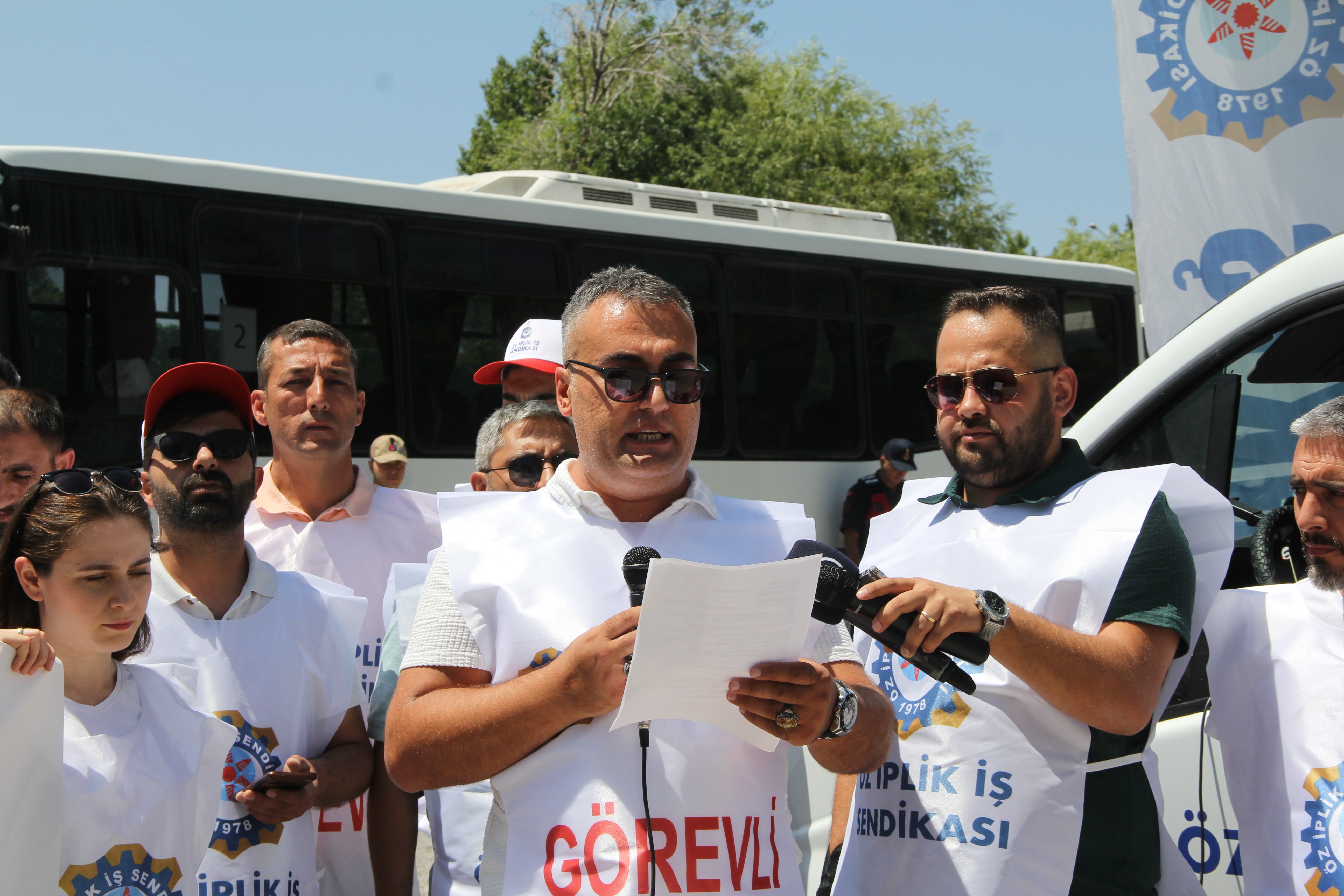 SENDÄ°KAYA ÃœYE OLDUKLARI  Ä°Ã‡Ä°N 28 Ä°ÅžÃ‡Ä° Ä°ÅžTEN Ã‡IKARILDI