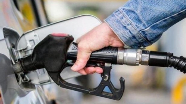 BENZÄ°NE DE ZAM GELÄ°YOR