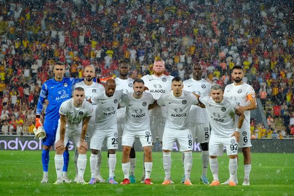GÃ–ZTEPE GALÄ°BÄ°YETÄ°  BÃœYÃœK COÅžKU YARATTI