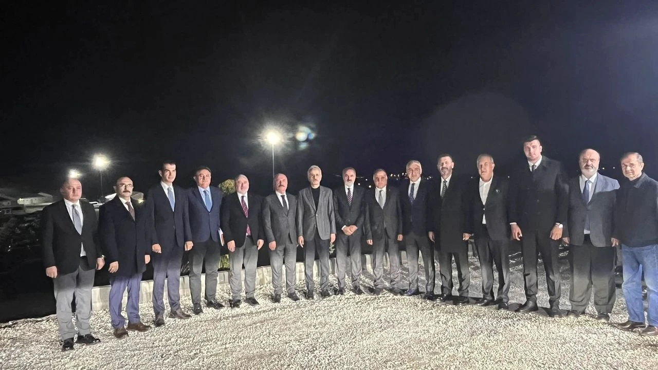 Bakan Uraloğlu, Sungurlu’da Hızlı Tren Hattı Çalışmalarını İnceledi