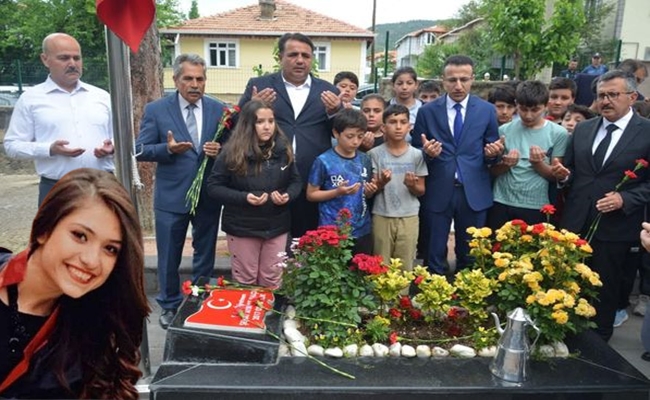 ÅžEHÄ°T Ã–ÄžRETMEN DUALARLA ANILDI