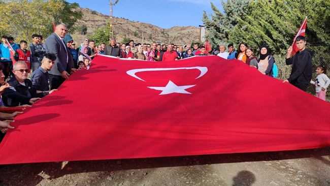 Ä°SKÄ°LÄ°PLÄ° â€œCUMHURÄ°YETâ€ Ä°Ã‡Ä°N YÃœRÃœDÃœ