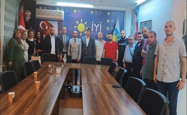 Ä°YÄ° PARTÄ°â€™YE KATILDILAR