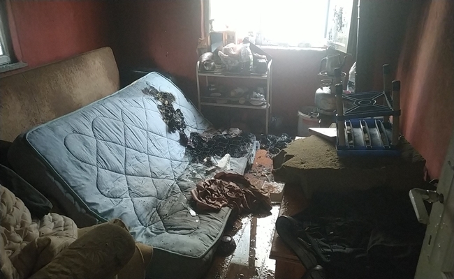 UYKUDA YANGINA YAKALANAN  YAÅžLI ADAM AÄžIR YARALANDI