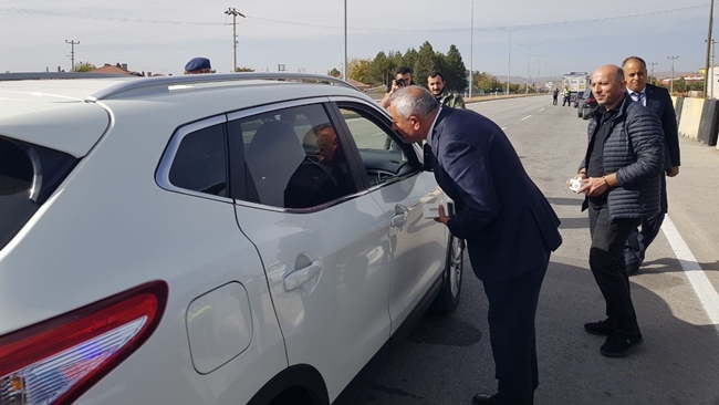 SÃœRÃœCÃœLERE â€œCUMHURÄ°YETâ€ LEBLEBÄ°SÄ°!