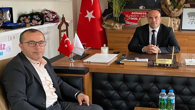 20 YIL SONRA BABASININ KOLTUÄžUNA OTURDU