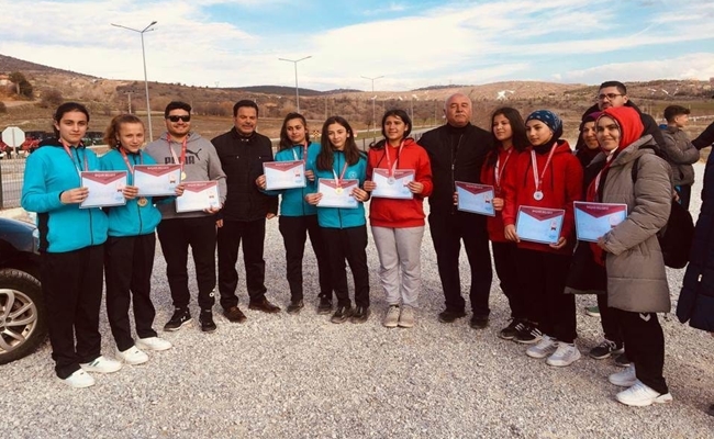 KAVÅžUTLU KIZLARIN GURURLANDIRAN BAÅžARISI!