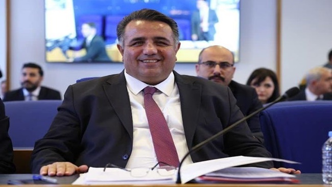 ANNELER KARÅžILIKSIZ SEVGÄ°NÄ°N SEMBOLÃœDÃœR