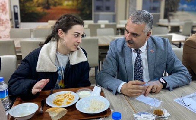 AHLATCI, Ã–ÄžRENCÄ°LERÄ°N TALEPLERÄ°NÄ° DÄ°NLEDÄ°