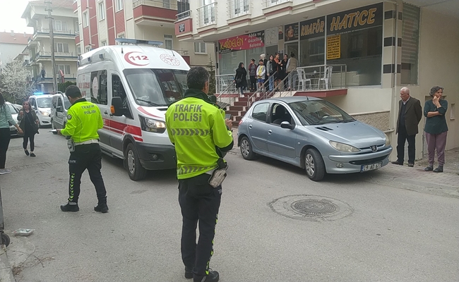 SOKAKâ€™TA OYNAYAN Ã‡OCUÄžA OTOMOBÄ°L Ã‡ARPTI