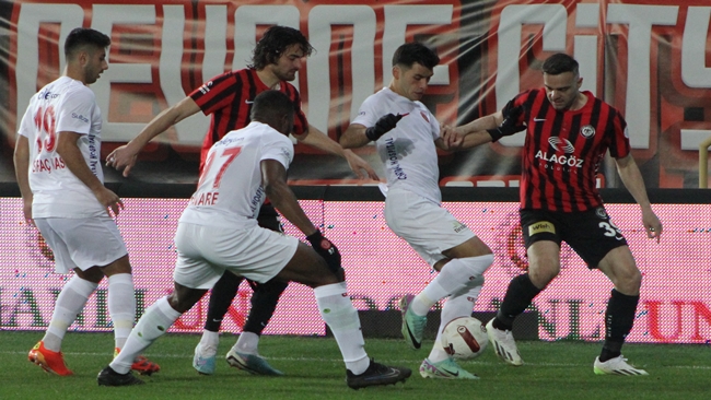 Ã‡ORJM FK, ÃœMRANÄ°YEâ€™YE EVÄ°NDE KAYBETTÄ°