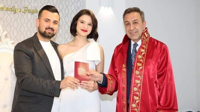 MUHSÄ°N DERE Ä°LK NÄ°KAHINI KIYDI