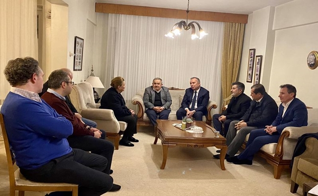 CEYLANâ€™DAN TÃœRKOÄžLU AÄ°LESÄ°NE TAZÄ°YE!