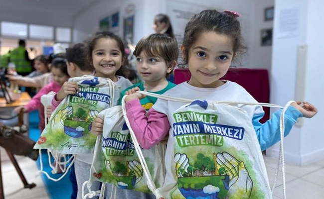 MÄ°NÄ°KLER Ã‡EVRE KAHRAMANI OLDU