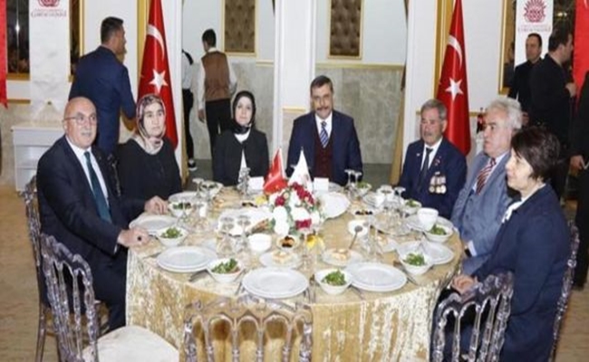 VALÄ° Ã‡Ä°FTÃ‡Ä°â€™DEN ÅžEHÄ°T AÄ°LELERÄ°NE Ä°FTAR!