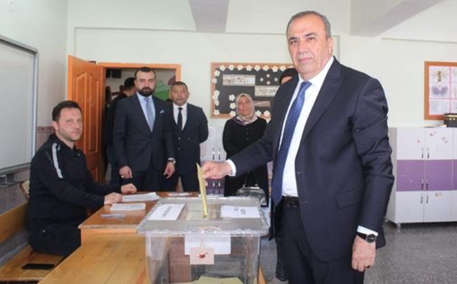 KAYRICI OYUNU  SUNGURLUâ€™DA KULLANDI