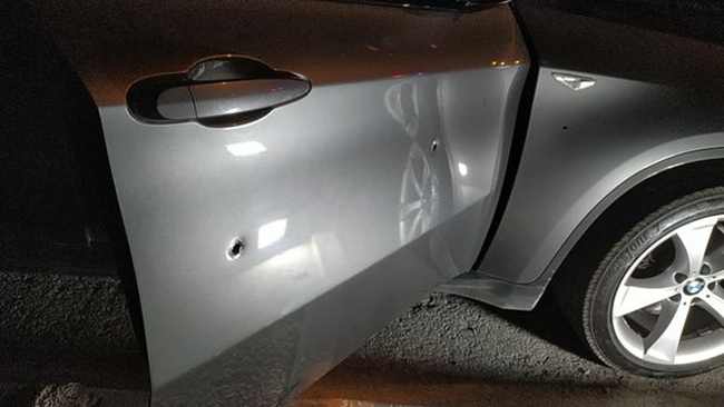 PARK HALÄ°NDEKÄ° OTOMOBÄ°L KURÅžUNLADI