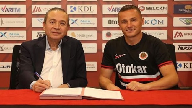 NALEPA, GENÃ‡LERBÄ°RLÄ°ÄžÄ°'NE GÄ°TTÄ°